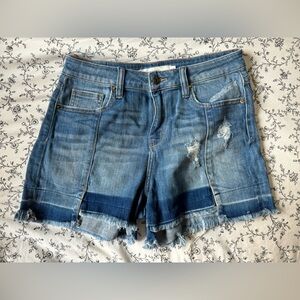 Hidden High Rise Shorts size M